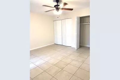 3104 Waterview Circle, Palm Springs, FL 33461 - Photo 7