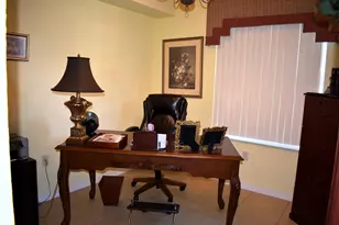 142 SW Peacock Blvd, Port Saint Lucie, FL 34986 - Photo 13
