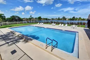 1201 Waterview Cir, Palm Springs, FL 33461 - Photo 33