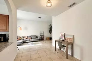 639 NW 130th Way, Pembroke Pines, FL 33028 - Photo 11