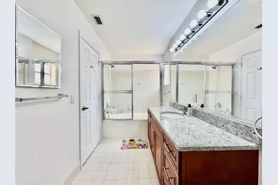 639 NW 130th Way, Pembroke Pines, FL 33028 - Photo 19