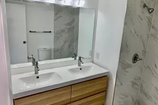 3100 W Rolling Hills Cir, Davie, FL 33328 - Photo 19