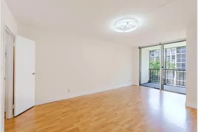 801 Three Islands Boulevard #303, Hallandale Beach, FL 33009 - Photo 21