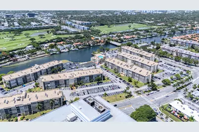 801 Three Islands Boulevard #303, Hallandale Beach, FL 33009 - Photo 5