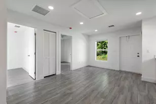 3018 SE Iris St, Stuart, FL 34997 - Photo 5