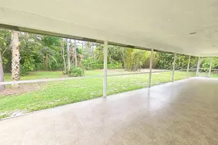 13588 74th St N, The Acreage, FL 33412 - Photo 29