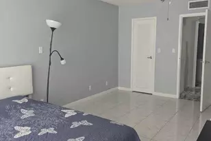 601 Three Islands Boulevard, Hallandale Beach, FL 33009 - Photo 13