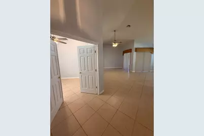 633 NW Whitfield Way, Port Saint Lucie, FL 34986 - Photo 7