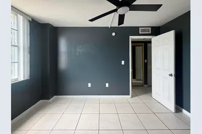 15600 NW 7th Avenue #303, Miami, FL 33169 - Photo 19