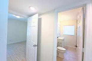 1220 NE 1st Ave., Fort Lauderdale, FL 33304 - Photo 21