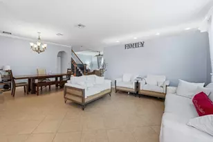 2753 Misty Oaks Cir, Royal Palm Beach, FL 33411 - Photo 5