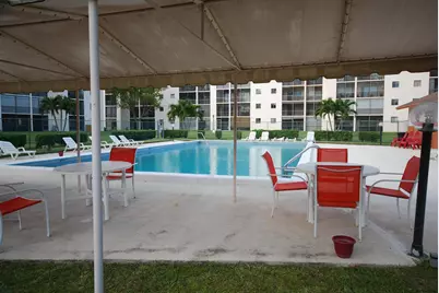 5917 Via Vermilya #308, Lake Worth, FL 33462 - Photo 17