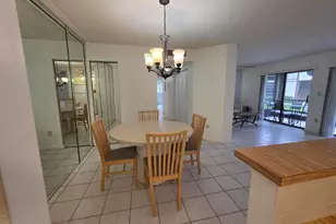 9895 N Belfort Cir, Tamarac, FL 33321 - Photo 17