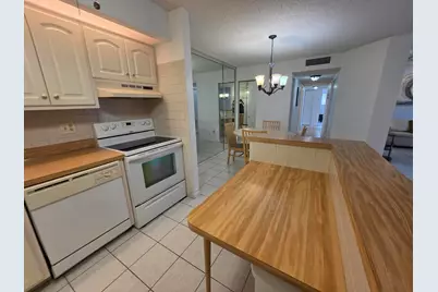 9895 N Belfort Circle #110, Tamarac, FL 33321 - Photo 23