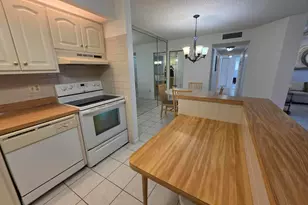9895 N Belfort Cir, Tamarac, FL 33321 - Photo 23