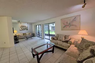 9895 N Belfort Cir, Tamarac, FL 33321 - Photo 5