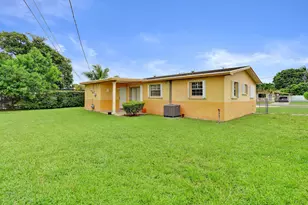 18800 NW 43rd Ave, Miami Gardens, FL 33055 - Photo 43