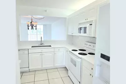 7751 Southampton Terrace #201, Tamarac, FL 33321 - Photo 9