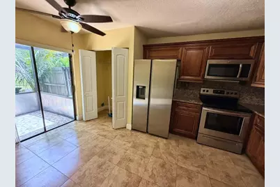 6020 NW 3rd Street #6020, Margate, FL 33063 - Photo 5