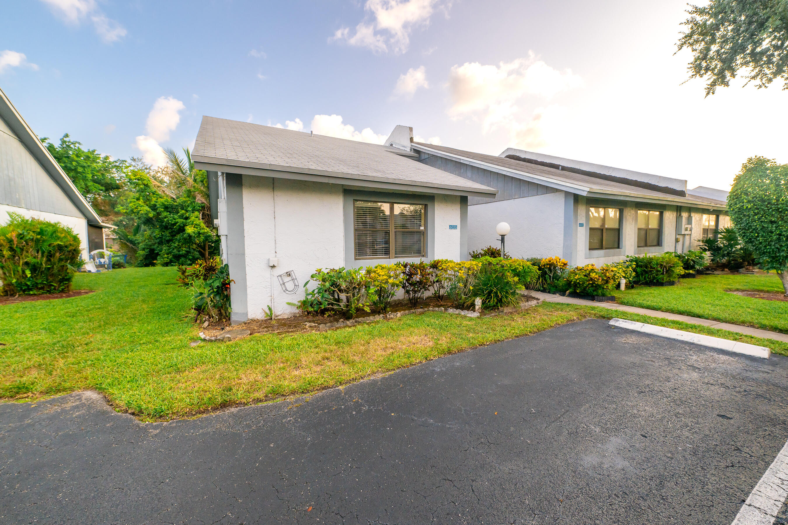 6020 NW 3rd St #6020 - 6020 NW 3rd St #6020, Margate, FL 33063 Luxury Property | Jose Angel Pina