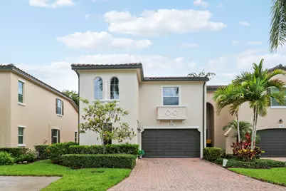 4541 Mediterranean Circle, Palm Beach Gardens, FL 33418 - Photo 1