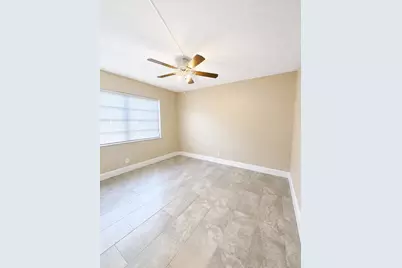 7830 NW 33rd Street, Hollywood, FL 33024 - Photo 9