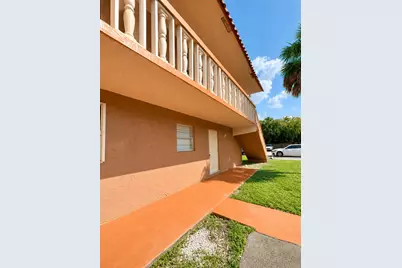 7830 NW 33rd Street, Hollywood, FL 33024 - Photo 1