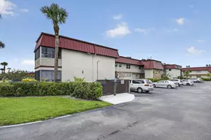 12022 W Greenway Dr, Royal Palm Beach, FL 33411 - Photo 17