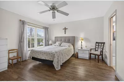 12022 W Greenway Drive #201, Royal Palm Beach, FL 33411 - Photo 9