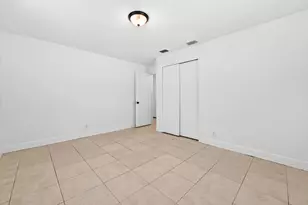 6575 NW 3rd St, Margate, FL 33063 - Photo 23