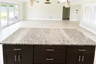 1023 NW Spruce Ridge Dr, Stuart, FL 34994 - Photo 9