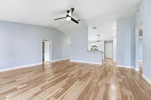 292 SW Pagoda Terrace, Port Saint Lucie, FL 34984 - Photo 5