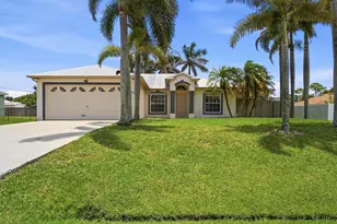 292 SW Pagoda Terrace, Port Saint Lucie, FL 34984 - Photo 1
