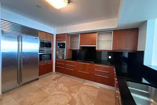 1331 Brickell Bay Dr, Miami, FL 33131 - Photo 9
