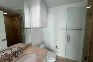 1331 Brickell Bay Dr, Miami, FL 33131 - Photo 21