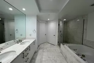 1331 Brickell Bay Dr, Miami, FL 33131 - Photo 15