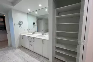 1331 Brickell Bay Dr, Miami, FL 33131 - Photo 15
