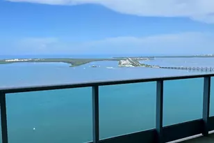 1331 Brickell Bay Dr, Miami, FL 33131 - Photo 25