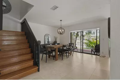 9014 Vineyard Lake Drive, Plantation, FL 33324 - Photo 7