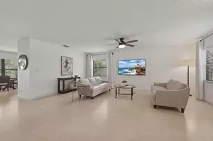 9014 Vineyard Lake Dr, Plantation, FL 33324 - Photo 5