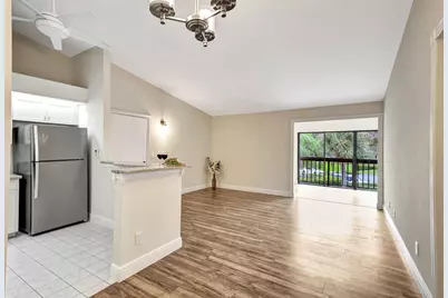 1109 Duncan Circle #201, Palm Beach Gardens, FL 33418 - Photo 15