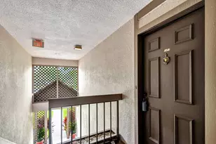 1109 Duncan Cir, Palm Beach Gardens, FL 33418 - Photo 3