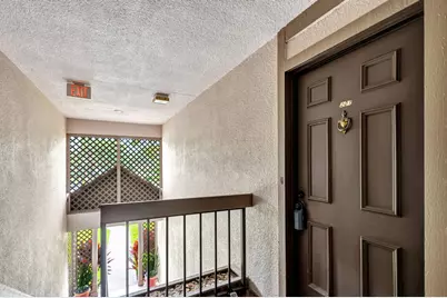 1109 Duncan Circle #201, Palm Beach Gardens, FL 33418 - Photo 3