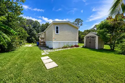 8137 SW Wildwood Drive, Stuart, FL 34997 - Photo 3
