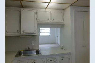 2940 NE 203rd Street #C102, Aventura, FL 33180 - Photo 11