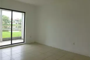 2940 NE 203rd St, Aventura, FL 33180 - Photo 3