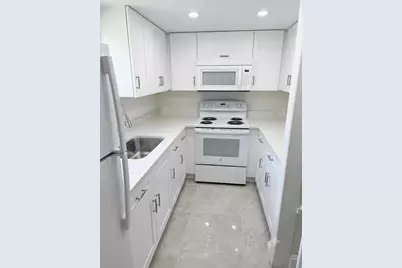 5220 NE 14th Way #8, Fort Lauderdale, FL 33334 - Photo 5