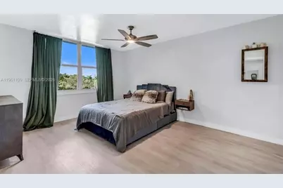 120 Royal Park Drive #4F, Oakland Park, FL 33309 - Photo 7