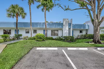 4575 Lucerne Lakes Boulevard #103, Lake Worth, FL 33467 - Photo 3