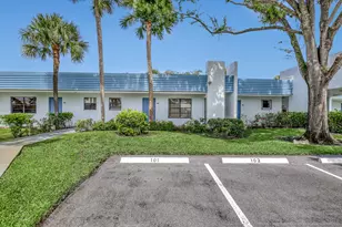 4575 Lucerne Lakes Blvd, Lake Worth, FL 33467 - Photo 3